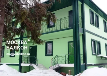 Цветные окна в Москве 7